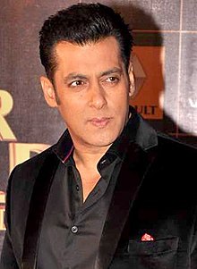 How tall is Salman Khan?
